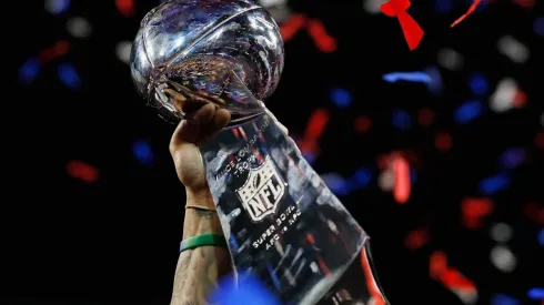 Elsa/Getty Images – Troféu Vince Lombardi, dado ao campeão do Super Bowl