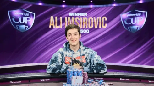 Ali Imsirovic venceu de novo um high roller de poker (Foto: Divulgação site oficial PokerGO)