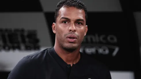 Foto: Ettore Chiereguini/AGIF - Fernando Lázaro pode ter desfalque em duelo com o São Bernardo