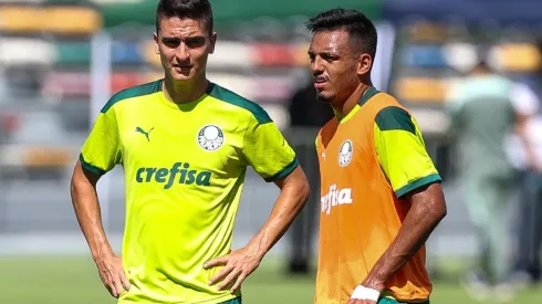 Foto: Fabio Menotti - Atuesta foi testado no time titular do Palmeiras em treino desta terça-feira na Academia de Futebol