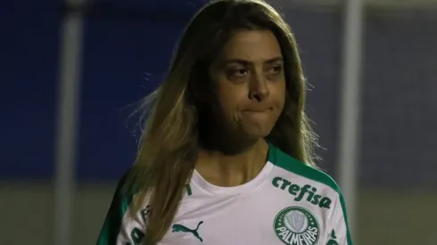 Foto: Heber Gomes/AGIF – Leila vem sendo pressionada pelos torcedores.