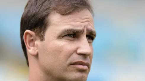 Foto: Thiago Ribeiro/AGIF – Felipe Conceição deve colocar time todo reserva contra o Vera Cruz