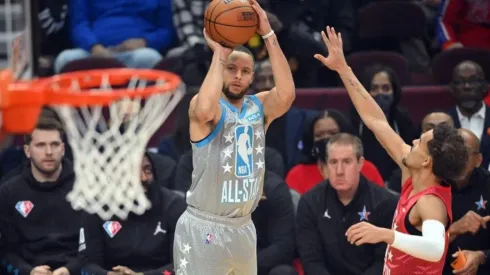 Foto: Kyle Terada-USA TODAY Sports - Stephen Curry estava com a mão calibrada.