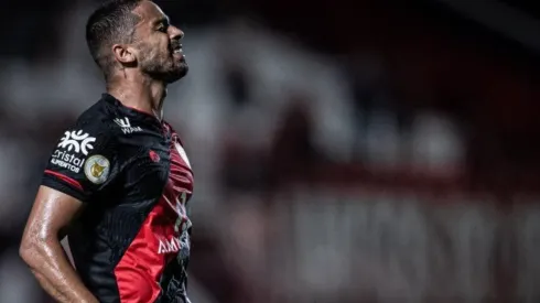 Heber Gomes – Mais Goiás/ Dellatorre e mais dois ficam de fora do time titular de Umberto Louzer em estreia do treinador no Atlético-GO
