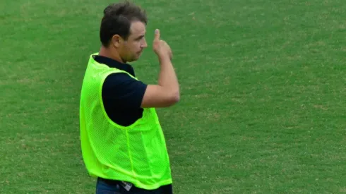 Jhony Pinho/AGIF - Felipe Conceição precisa tomar decisão sobre titularidade de jogador