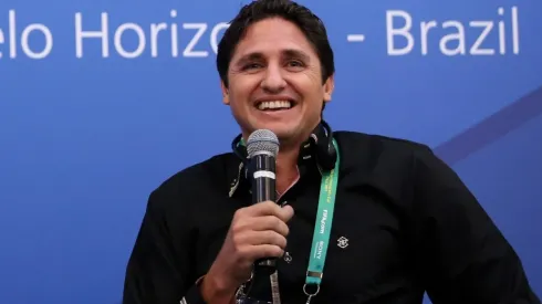 - Edmílson é ex-jogador