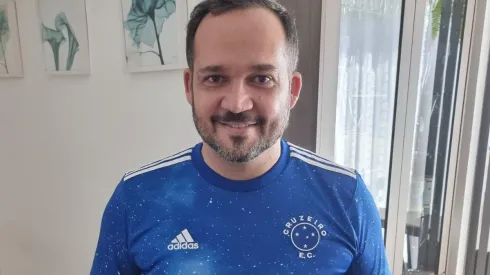 Conselheiro do clube divulgou foto com a camisa em suas redes sociais | Foto: Divulgação / Twitter @allyson_caires