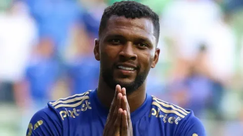 Foto: (Fernando Moreno/AGIF) - A saída de Thiago do Cruzeiro deve aumentar a 'pressa' da diretoria celeste na busca por um novo centroavante