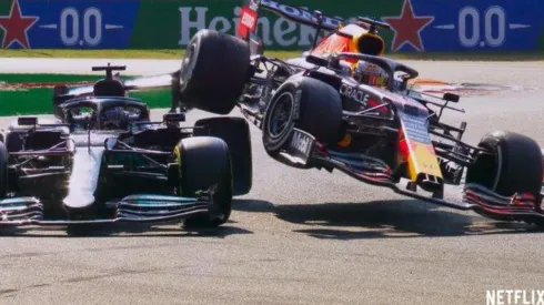 Foto Divulgação Netflix – Imagem de acidente entre Hamilton e Verstappen