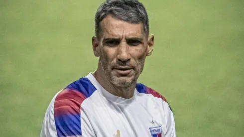 Vojvoda ainda não utilizou jogador no Fortaleza em 2022 (Foto: Celio Junior/AGIF)