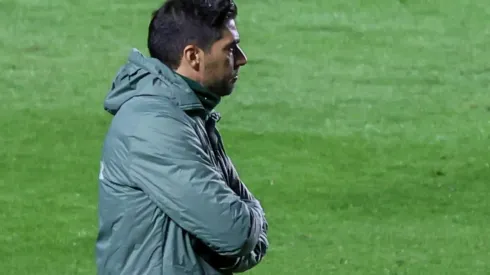 Foto: Marcello Zambrana/AGIF - Abel é informado sobre saída de atacante do Verdãoi