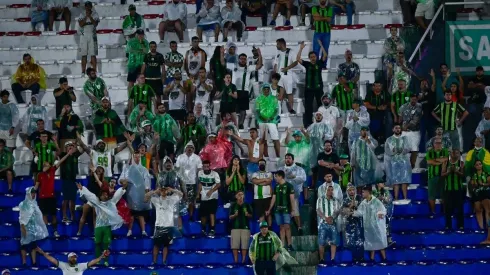 Foto: (Flickr Oficial América/Mourão Panda/América) - Torcida do América comemora a classificação na Libertadores no estádio Defensores del Chaco