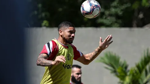 Rafael Melo/Santa Cruz – Rodrigo Yuri, volante do Santa Cruz