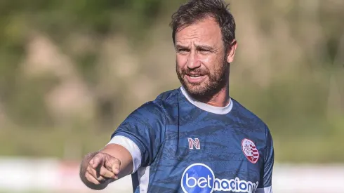 Foto: (Flickr Oficial Náutico/Tiago Caldas/CNC) - Felipe Conceição mexeu na escalação do Náutico para o próximo jogo da Copa do Nordeste