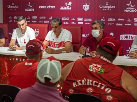 Em reunião com a torcida, CRB garante remanejamento de jogadores