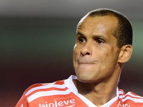 Ex-Barcelona, Rivaldo 'quebra o silêncio' e aconselha Firmino sobre futuro no Liverpool