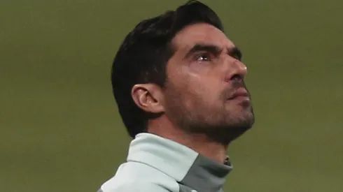 Foto: Ettore Chiereguini/AGIF - Atacante fora dos planos de Abel está de saída do Palmeiras