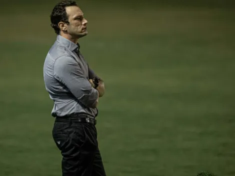 Goiás dá fim à novela e anuncia reforço para Bruno Pivetti na defesa