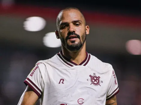 Gigante brasileiro sonda Anselmo Ramon, e CRB responde se faz negócio