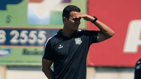 Foto: (Flickr Oficial Figueirense/Patrick Floriani/FFC) – Júnior Rocha ganhou mais um reforço no Figueirense