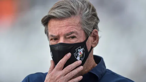 - O ídolo ressaltou que a diretoria deve vir a pública explicar a eliminação