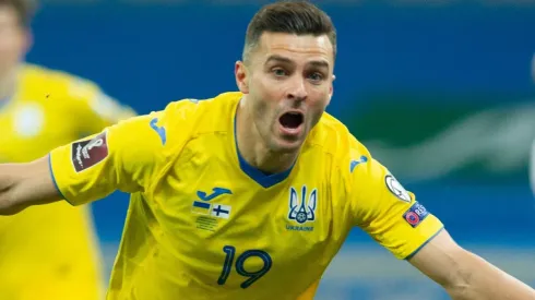 Foto: (DeFodi Images/Getty Images) - Naturalizado ucraniano, Júnior Moraes deve ser o novo centroavante do Corinthians