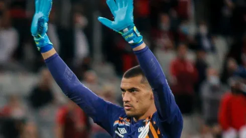 Santos é ídolo no Athletico Paranaense (Foto: Gabriel Machado/AGIF)