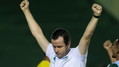 Foto: (Diogo Reis/AGIF) – Daniel Paulista ganhou mais um reforço no Guarani para o restante da temporada