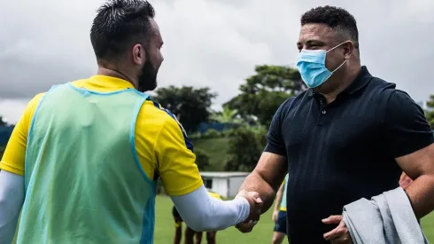 Foto: Flickr Oficial Cruzeiro EC/Gustavo Aleixo | Ronaldo é acionado e jogador do Corinthians é oferecido ao Cruzeiro