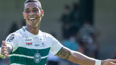 Foto: Robson Mafra/AGIF