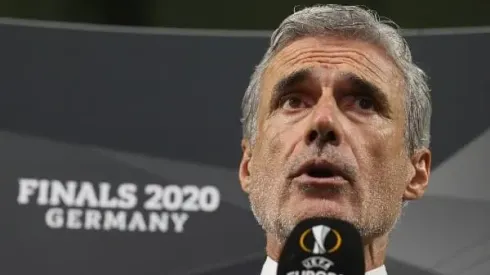 Foto: Wolfgang Rattay/Pool via Getty Images - Luís Castro (foto) indicou Lucas Fernandes para reforçar o Botafogo em 2022