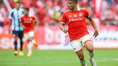 Foto: Pedro H. Tesch/AGIF - Taison fez declarações duras após o Gre-Nal