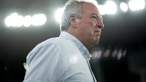 Foto: Jorge Rodrigues/AGIF - Abel (foto) pode perder 2 atletas para o Inter: zagueiro Luccas Claro e o meia Nathan