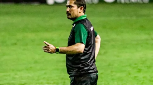 Rafael Vieira/AGIF. Morínigo escala Coritiba com mudanças para clássico contra o Athletico