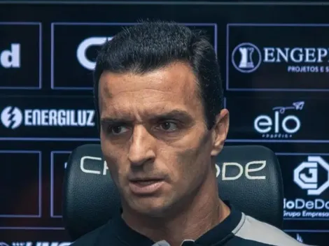 "É inadmissível não estarmos na final"; Júnior Rocha esbraveja sobre eliminação do Figueirense