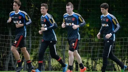 Foto: Pedro Martins/AGIF – Goleiro ex-Fla está perto de acertar com o Bahia