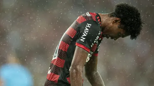 Foto: Jorge Rodrigues/AGIF – Vitinho desfalca Flamengo na final do Carioca e no início da Libertadores e do Brasileirão