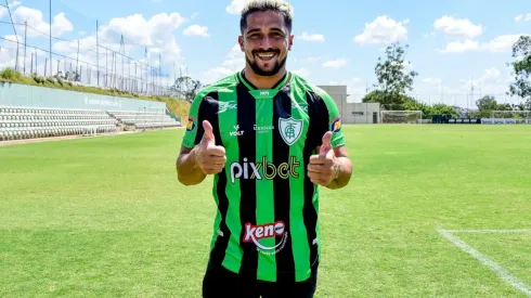 Aloísio acabou de chegar ao América e foi inscrito pelo Clube para a fase de grupos da Libertadores