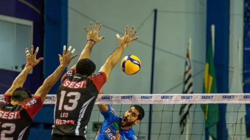Foto: Pedro Teixeira/ Vôlei Renata – Sesi irá enfrentar o Cruzeiro na semifinal da Superliga 2021/2022