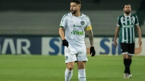 Robson Mafra/AGIF - Capitão renova vínculo com Goiás