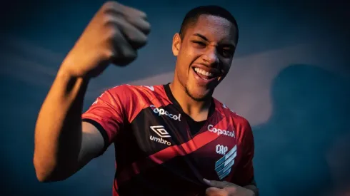 Foto: José Tramontin/athletico.com.br/Divulgação - Vitor Roque: novo reforço do Athletico