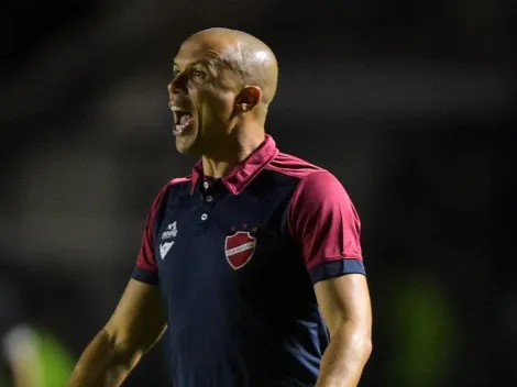 Higo lamenta novo empate do Vila Nova na Série B e manda recado à torcida