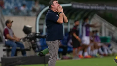 Foto: Gil Gomes/AGIF – Pintado lamentou derrota para o Racing na Copa Sul-Americana