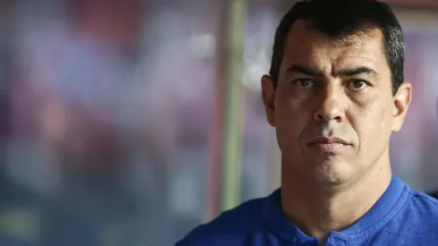 Carille pode implementar mudança tática no Furacão para encaixar dois meias no time titular