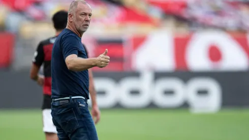 Jorge Rodrigues/AGIF - Mano é um dos 'alvos' da diretoria