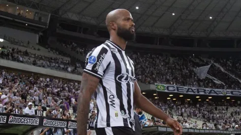 Foto: (Felipe Santos/Ceará SC) - Messias não ignorou sua responsabilidade na derrota do Ceará neste domingo (17), mas espera recuperar a boa fase o mais rápido possível