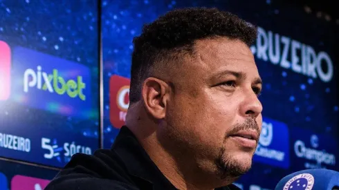 Ronaldo não se cala e expõe saída de Vitor Roque do Cruzeiro; Entenda