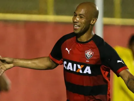 Dinei comenta má fase do Vitória e demonstra confiança para duelo contra o Fortaleza