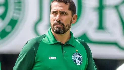 Robson Mafra/AGIF/ Gustavo Morínigo tem desfalque e retorno para duelo contra o Santos, na Copa do Brasil .