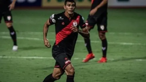 Edson projeta mudança de postura no Atlético-GO para encarar o Cuiabá pela Copa do Brasil